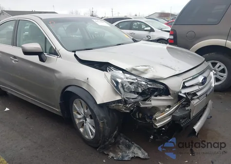 2017 Subaru Legacy 2.5I Premium из США, поврежденный, VIN 4S3BNAC66H3039637